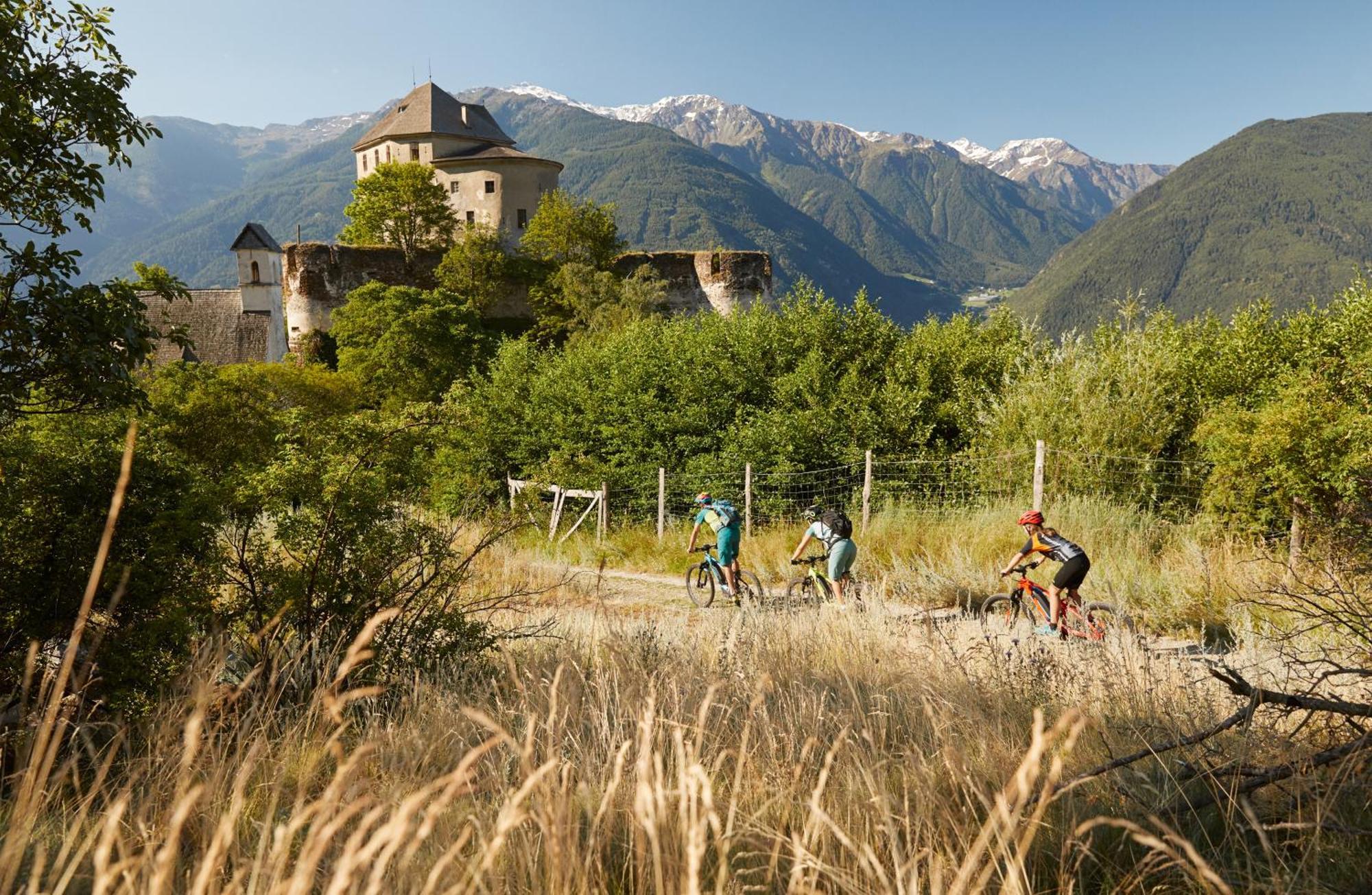 Sankt Johann Spa Suites & Apartments Prato allo Stelvio Kültér fotó