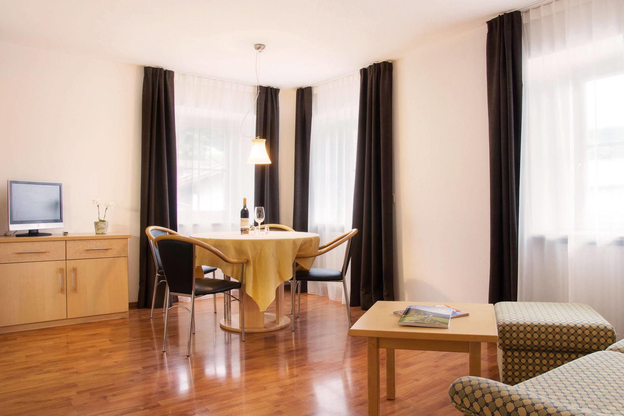 Sankt Johann Spa Suites & Apartments Prato allo Stelvio Kültér fotó