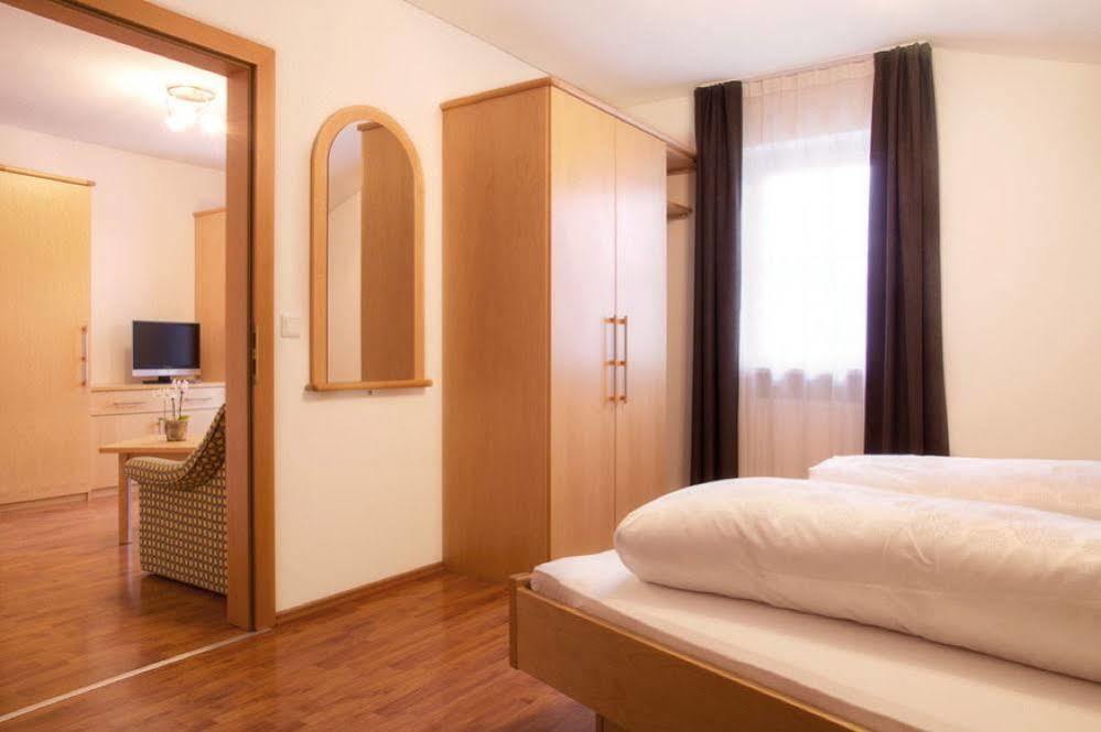 Sankt Johann Spa Suites & Apartments Prato allo Stelvio Kültér fotó